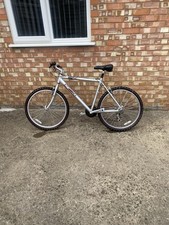 Carera Bike I Think 20 Or 22 Inch 27.5 Inch Wheel Good Bike Has Scratches On It