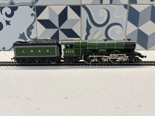 Hornby lner steam locomotive - lner,