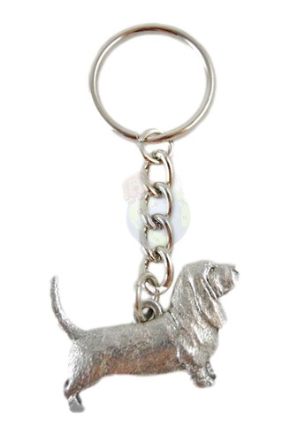Basset hound keychain pewter - basset,