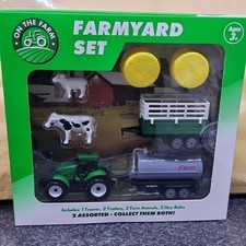 Farmyard Set Toy - NEW -