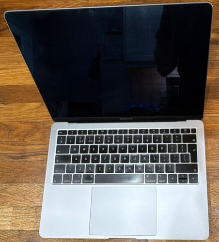 Macbook air laptop - air, a1932