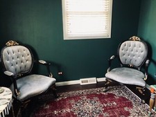 Vintage Style French Accent