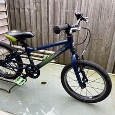 Carrera Cosmos 16  , Childs Bike Light Weight Frame Ref 3919i