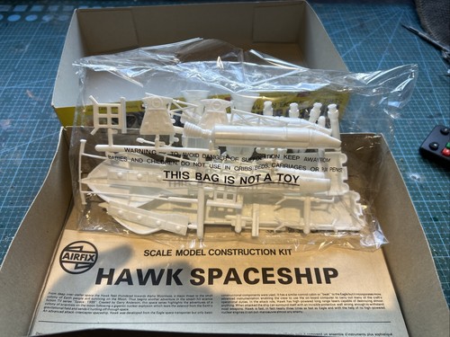 Airfix hawk spaceship model - hawk,