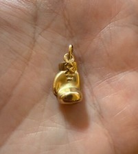 9ct Yellow Gold Boxing Glove Charm Pendant Vintage c1970