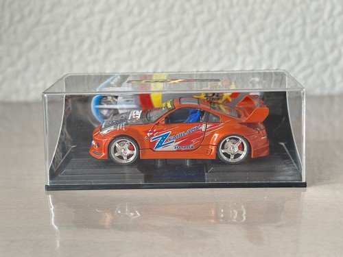Hamleys scale nissan - 1:24,