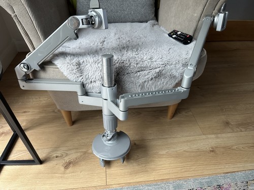 Humanscale dual monitor - monitor, arm