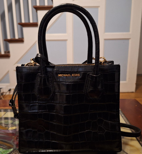 Michael kors crossbody - michael,