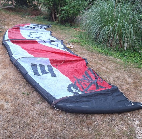 Caution kites santa cruz - caution,