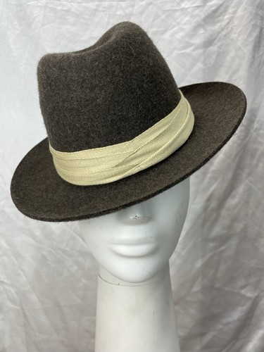 Vintage romanian wool felt hat - vintage,