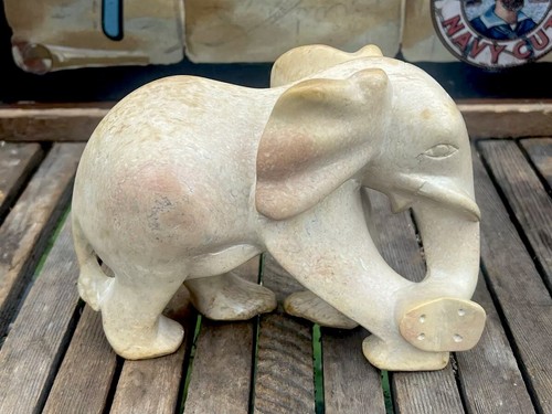 Beautiful vintage soapstone - beautiful,
