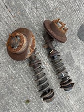 Porsche 944 hubs / struts - s2?