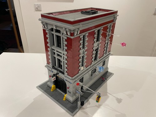 Lego ghostbusters firehouse - lego,