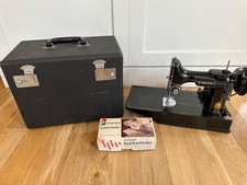 GORGEOUS 1955 PAPERCLIP SINGER FEATHERWEIGHT 221 SEWING MACHINE - EXCELLENT COND