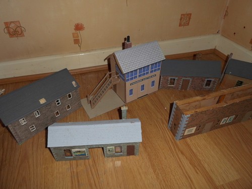 Gauge buildings job lot qty - gauge,