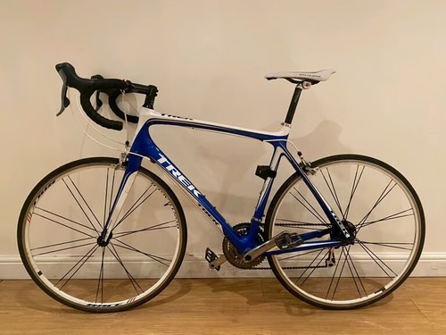 Carbon fibre trek madone 5 - carbon,