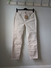 NEW Boden Woman's Beige Needle