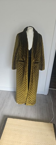 Olive velvet code - olive,
