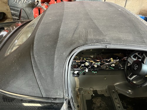 Mazda 2007 soft top - 2007, roof