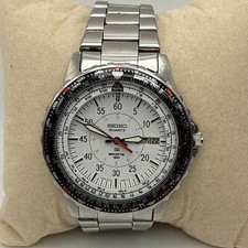 Vintage SEIKO 5Y23-6150 AEROMASTER WHITE FACE QUARTZ PILOTS WATCH 1989