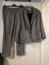 Roman Originals - Women's Office Suit - Blazer And Trousers - Grey - Size 20