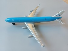 Diecast Toy Model Airliner