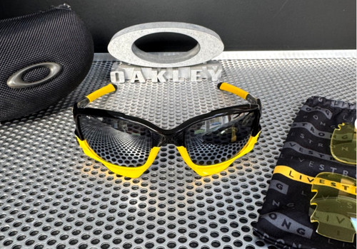 Oakley jawbone livestrong - oakley, |