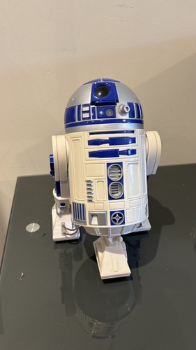 Disney store star wars d2 - disney,