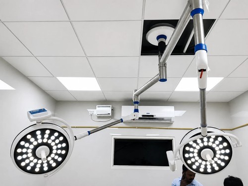 Room light surgical new - surgical,