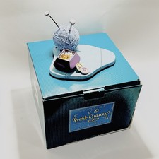 Walt Disney Classics Collection Tinkerbell / Peter Pan Statue Base