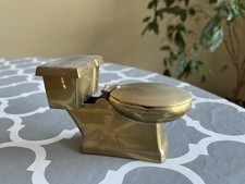 Rare Vintage retro novelty brass toilet ornament Ashtray and Matches in Cistern