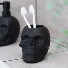DARK MATTER COLLECTION SKULL