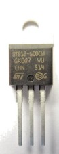 BTB12-600CW ST TRIAC 600V 12A Gate Trigger 1.3V 35mA T0-220 x5pcs