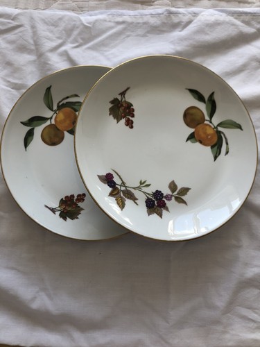 Royal worcester plates - worcester,