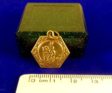 Small HEXAGONAL 9ct Gold ST CHRISTOPHER Pendant Charm 2cm 3Gr Hm 1987 Boxed40p
