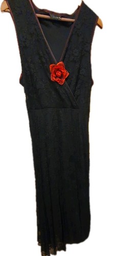 Black single rose dress - single, by