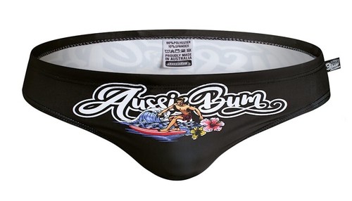 Aussiebum surfs longboard - surfs, up