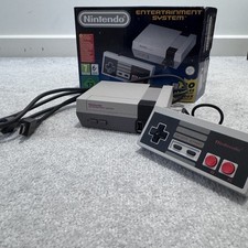 Nintendo NES Mini Classic Edition Mini Console 30 Games boxed