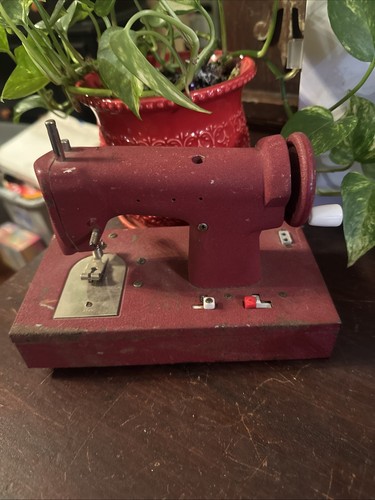 Vintage toy sewing - vintage,