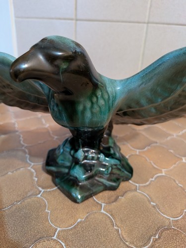 Blue mountain pottery bird - pottery,