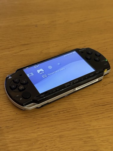 Psp 2000 excellent condition - psp,