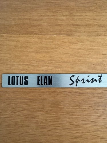 Louts car badge elan - ,