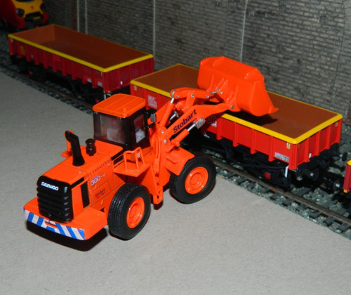 Atlas stobart rail daewoo mega - stobart,