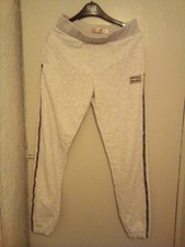 Pineapple Convent Garden Girls