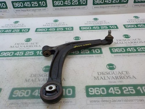 2014015 front right lower - front,