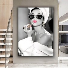 Audrey Hepburn Style Pink lips