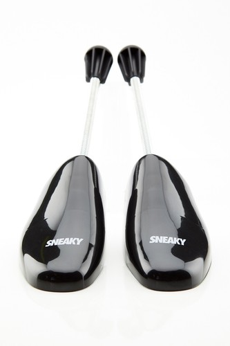 Sneaky trees shoe - shoe,
