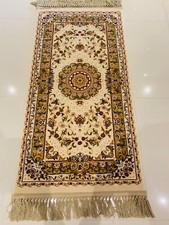 Cream High Quality Oriental