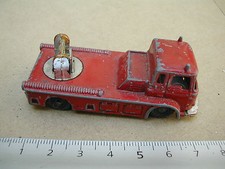 SIMON SNORKEL FIRE ENGINE