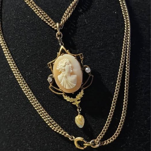 Antique cameo pendant - antique, necklace
